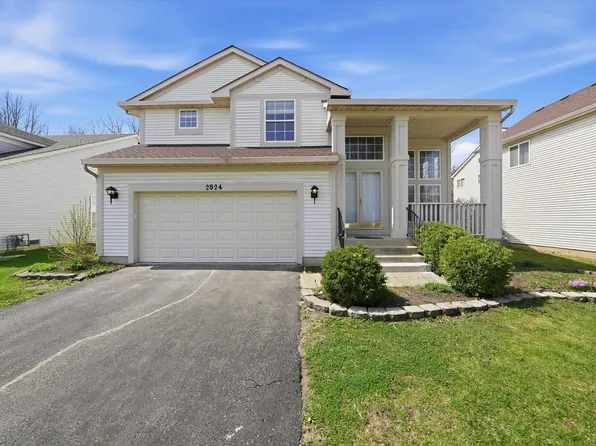 2824 Whitehall Ln, Naperville, IL 60564