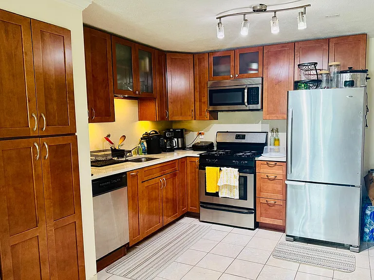 6 Kenmar Dr #24 — Photo 2