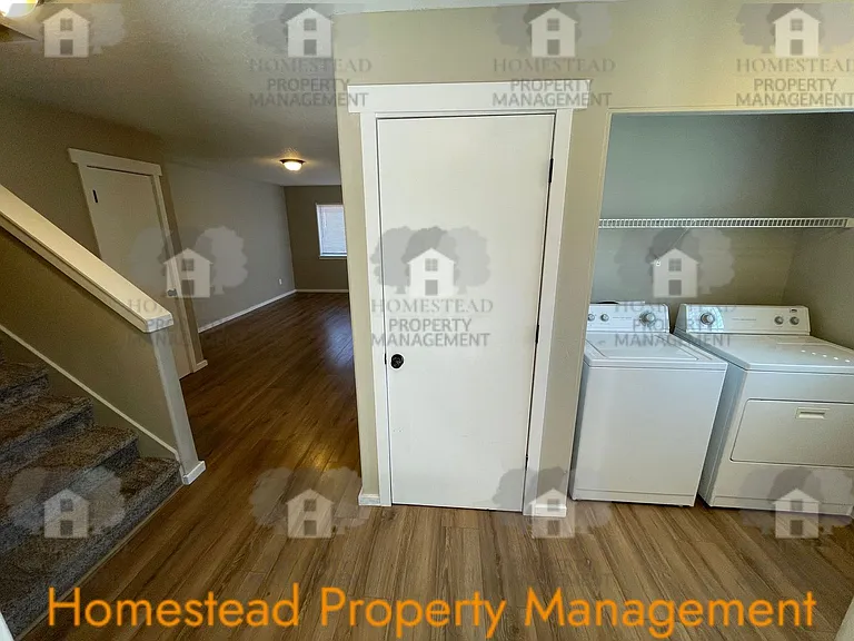 479 Broad St S — Photo 4