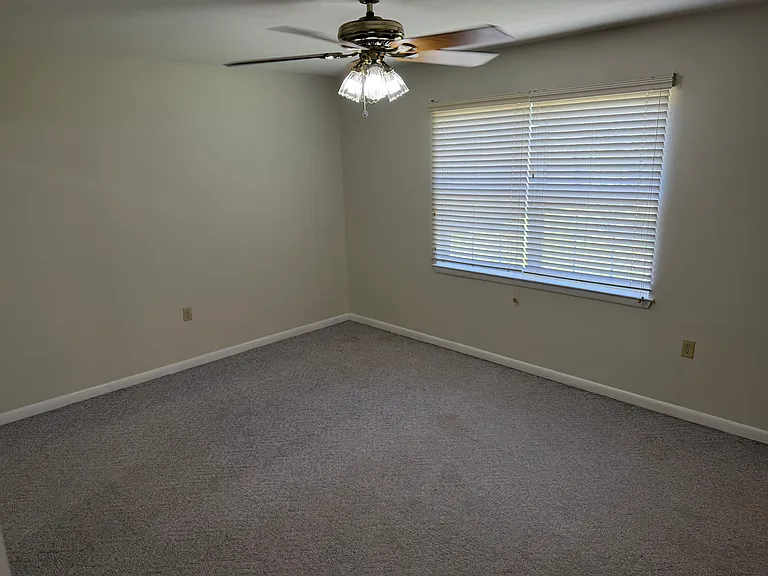 36 Reed Pl NW — Photo 10