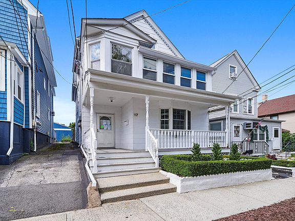 3rd image of 17 Lawrence Ave #2