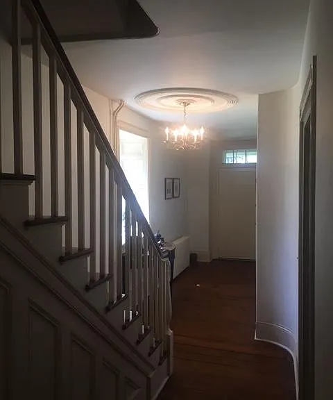 1st floor hall