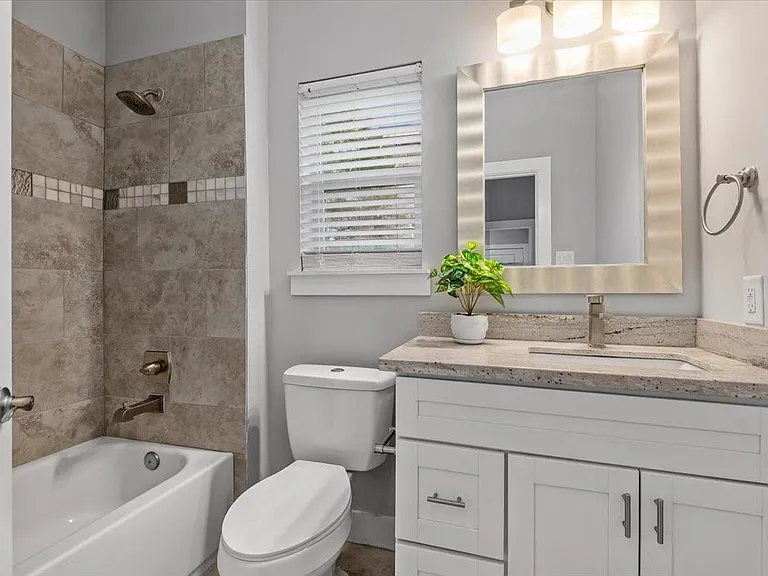 1005 Bingham St #5 — Photo 14