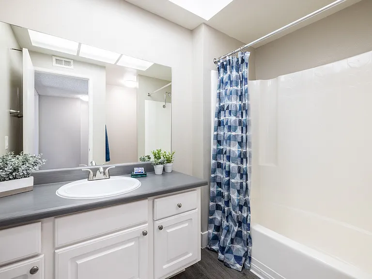 Lexington Townhomes — Photo 6