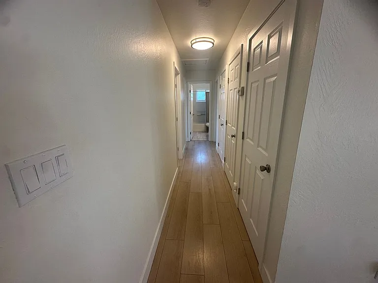 9101 Rosewood Dr — Photo 20