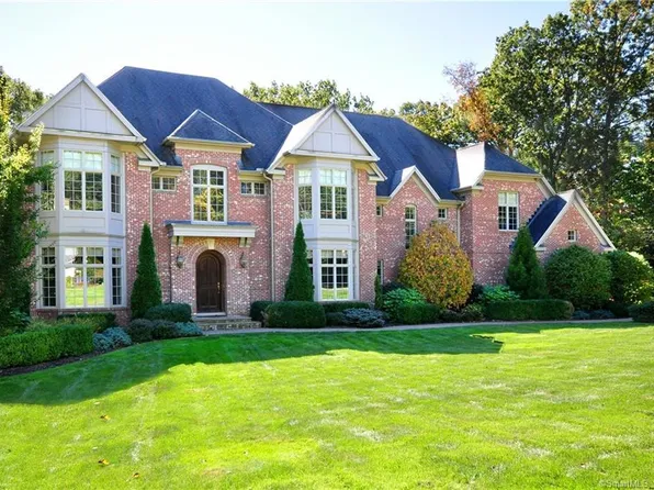 104 Somersby Way, Farmington, CT 06032