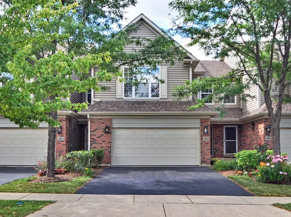 2034 Ivy Ridge Dr, Hoffman Estates, IL 60192