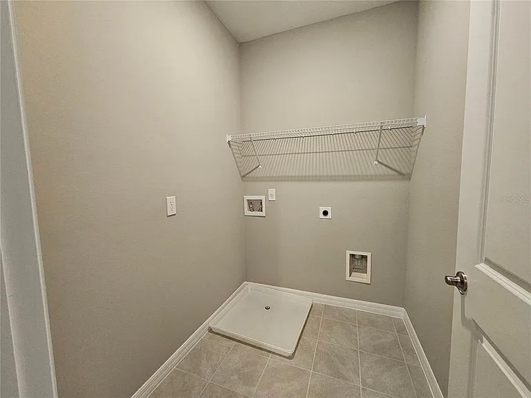 14387 Braemar St — Photo 21