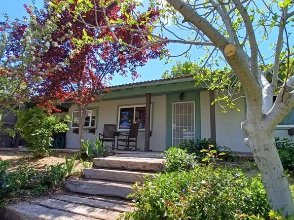 21309 Hacienda Dr, Tehachapi, CA 93561