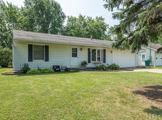 105 W Greenwood Dr, Haskins, OH 43525