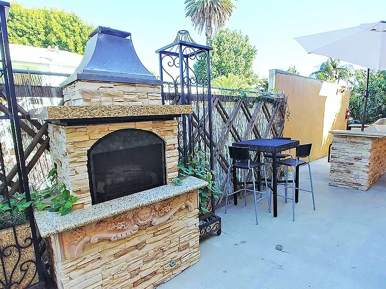 20/20 Villa Apts — Photo 3