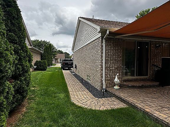 4th image of 51565 Hickory Ln