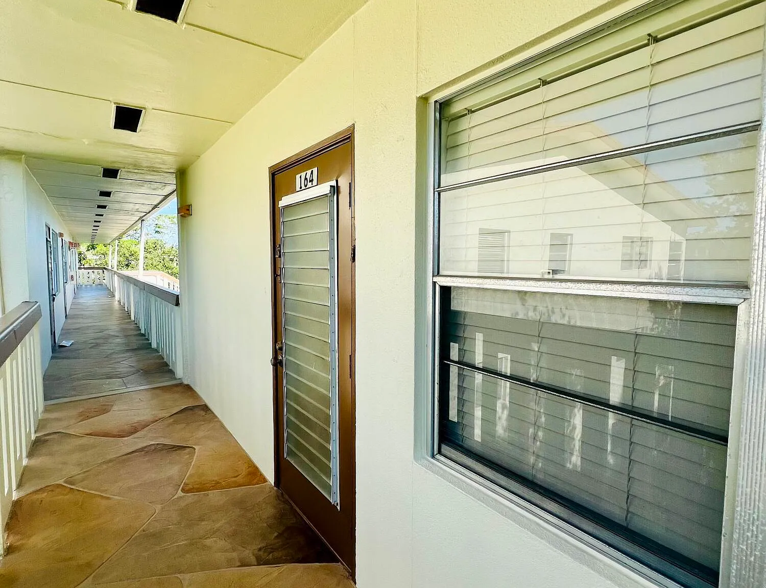 2 bed, 1.5 bath, 840 sqft, $1,750 — Photo 1