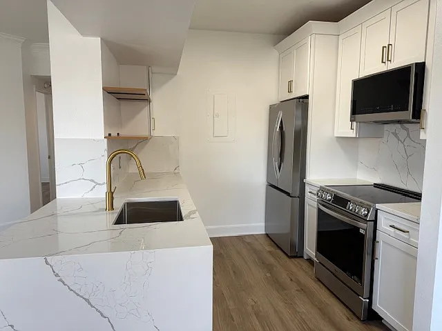 11607 Tomahawk Creek Pkwy #K — Photo 3
