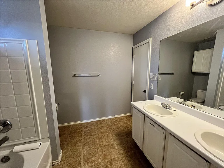 13501 Marie Ln — Photo 11