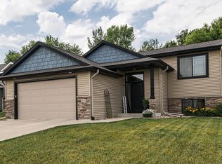 3609 46th Ave NW, Rochester, MN 55901