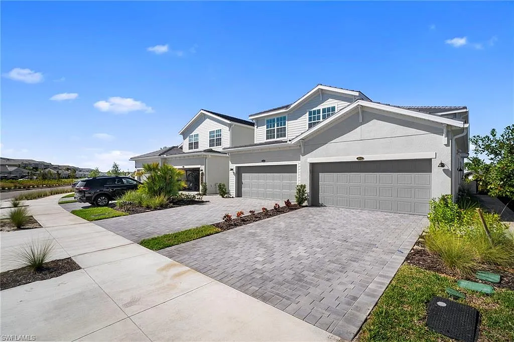 3 bed, 2.0 bath, 2200 sqft, $7,000 — Photo 3