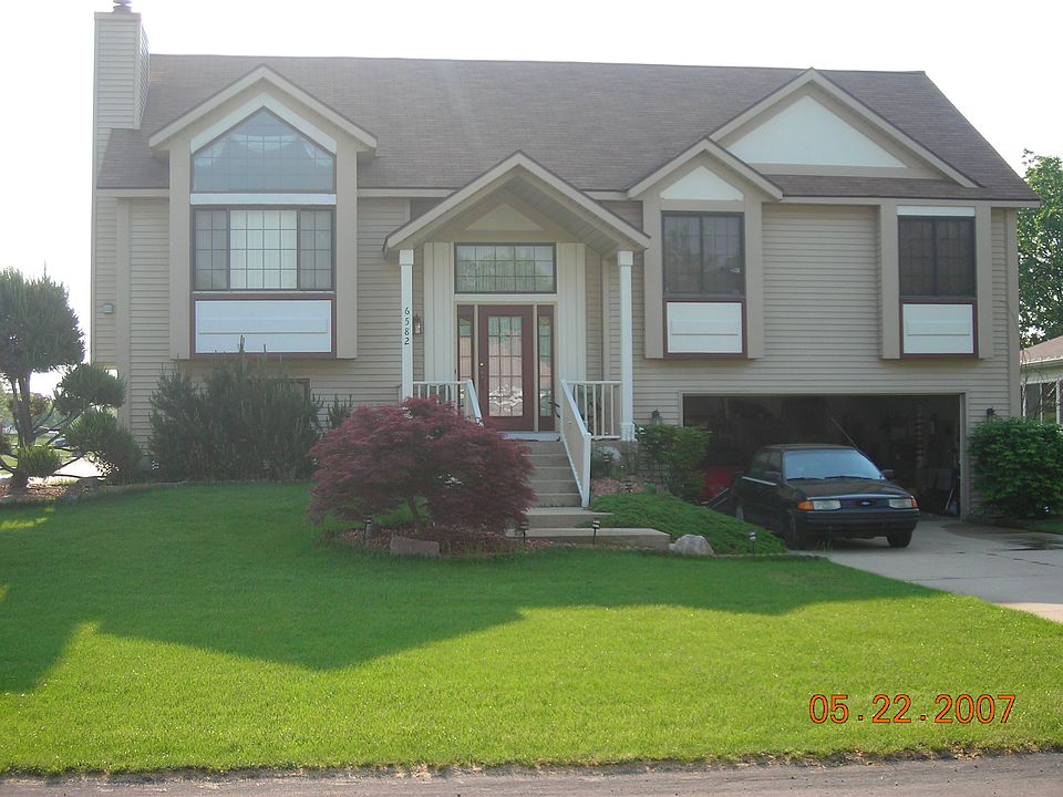 1st image of 6582 Sawgrass Dr SE