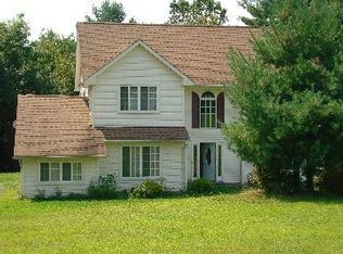 295 Orchard View Dr, Effort, PA 18330