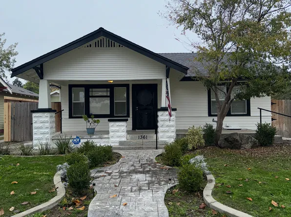 1361 N Calaveras St, Fresno, CA 93728