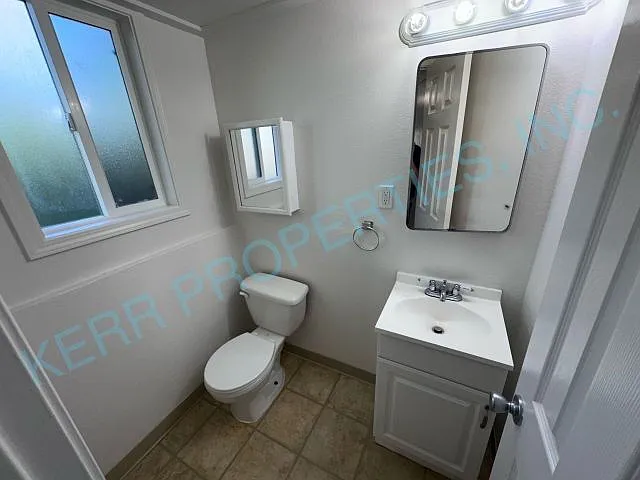 1160 NW Bella Vista Pl — Photo 13