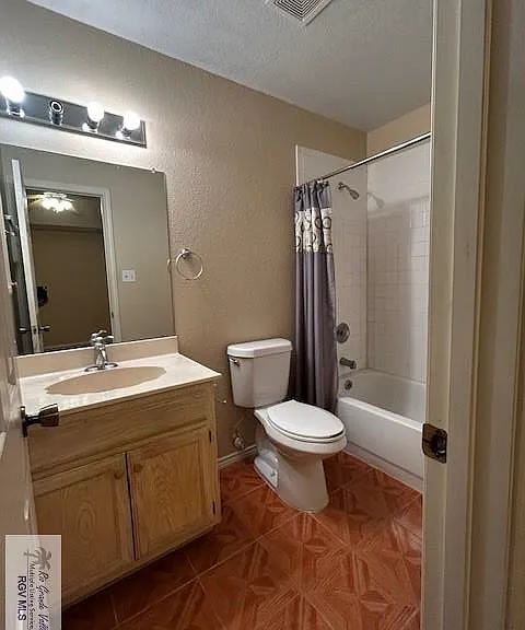 944 Alta Mesa Blvd — Photo 11