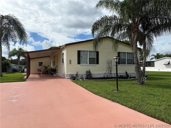 2460 SW Versailles Ter, Stuart, FL 34997
