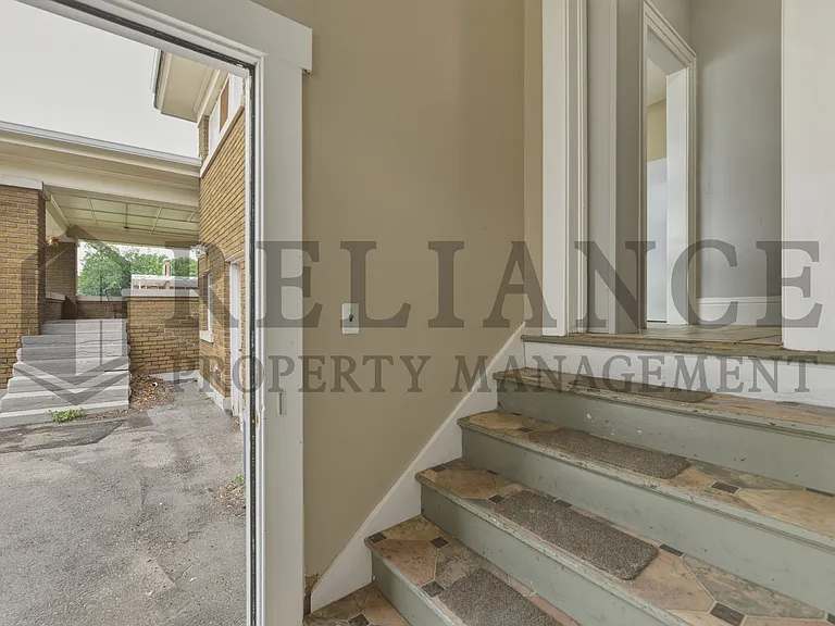 3422 E Douglas Ave #2-1 — Photo 23