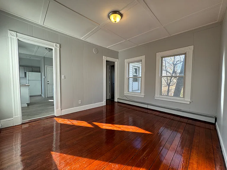 106 Johnson St #2 — Photo 4