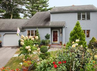 67 Trout Farm Ln, Duxbury, MA 02332