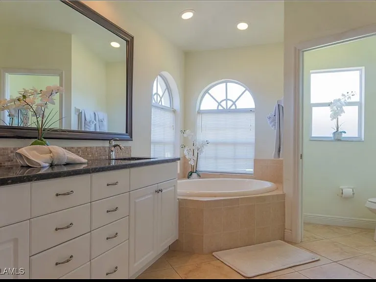 3406 SE 17th Ave — Photo 23