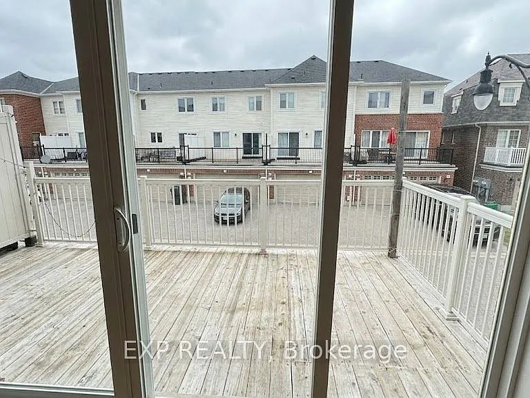 215 Remembrance Rd — Photo 21