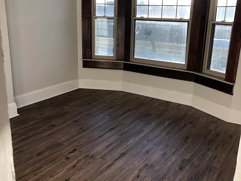 243 E Edsel Ford Fwy — Photo 14