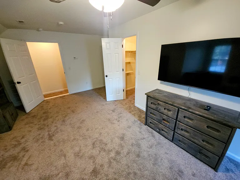 185 Lakewood Dr — Photo 42