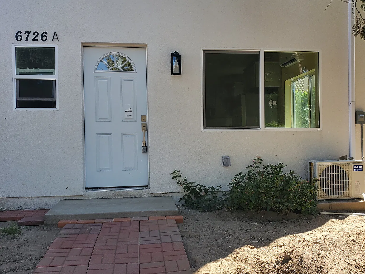 2 bed, 1.5 bath, 800 sqft, $2,550 — Photo 3