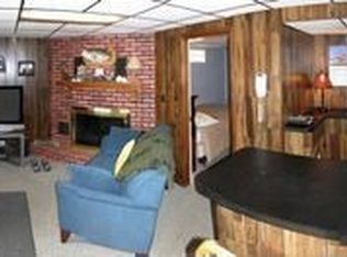 848 Wilshire Dr, Belleville, IL