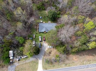 8401 Dixie River Rd, Charlotte, NC 28278