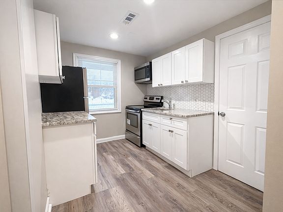 5th image of 148 Carver Rd