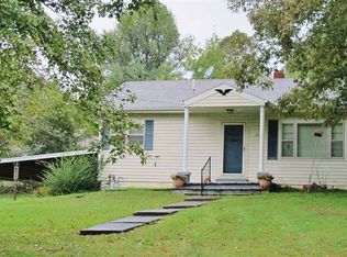 66 State Route 810 N, Kuttawa, KY 42055