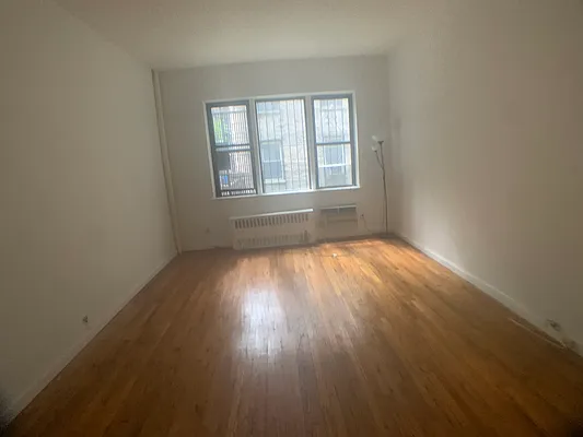 Rented by Compass | media 8