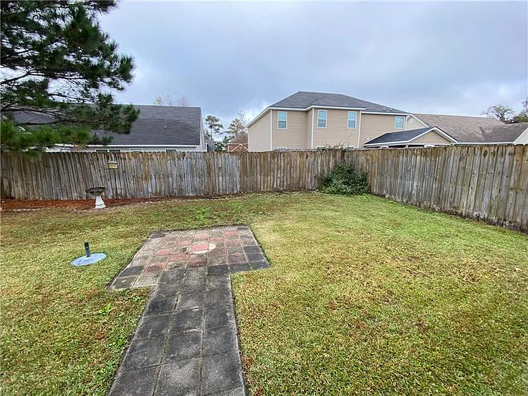 117 Hopeland Dr — Photo 13
