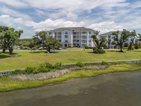 150 Lands End Court #A32, Morehead City, NC 28557