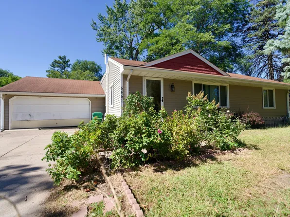 5451 Humboldt Ave N, Brooklyn Center, MN 55430