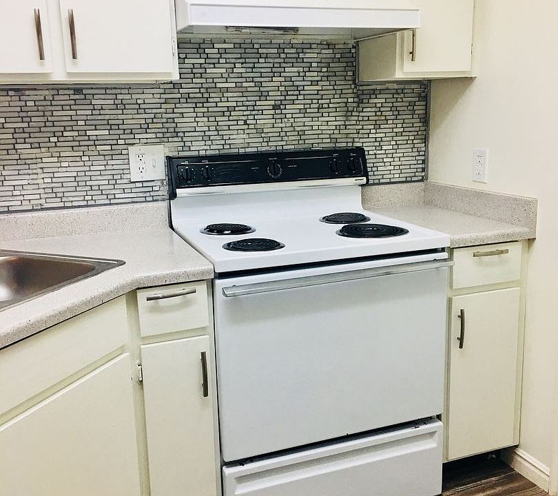 1st image of 4098 S 1300 W APT 22
