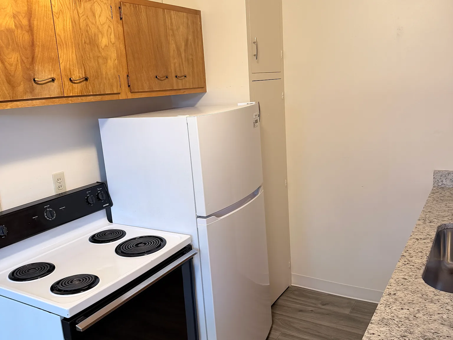 1 bed, 630 sqft, $1,175 — Photo 2