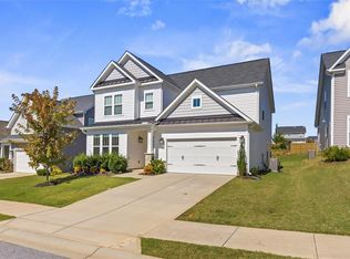 611 Delsey Ct, Greer, SC 29651
