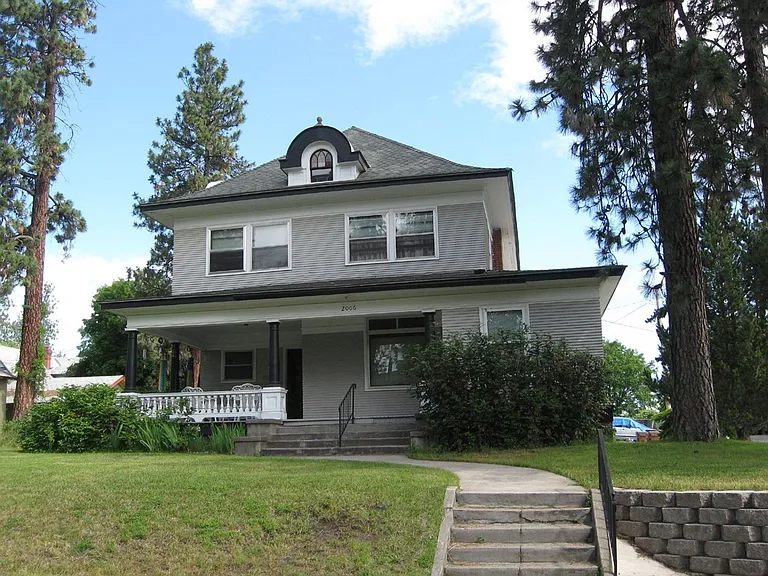 2006 West 3rd Avenue! — Photo 3