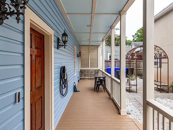 3rd image of 348 Ashley Ave