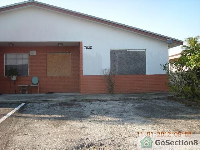 1st image of 7628 SW 10th St