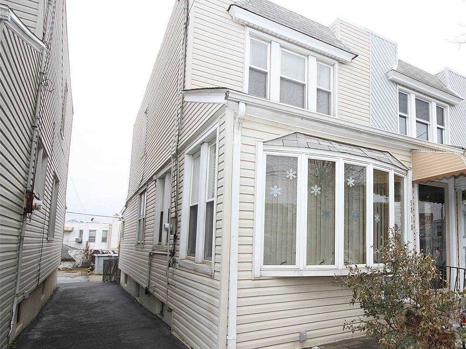 1st image of 58-18 61st St